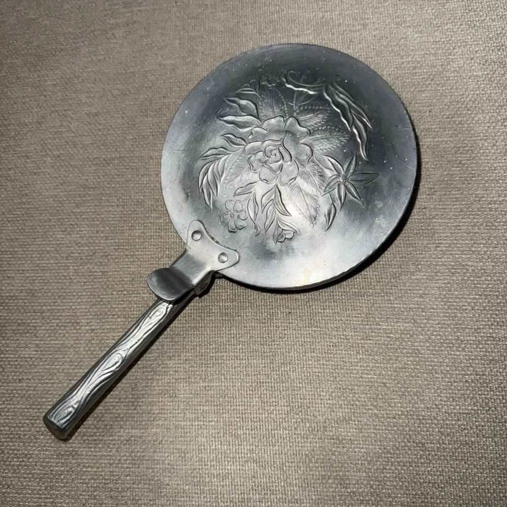 VINTAGE SILENT BUTLER- FORGED OR HAMMERED ALUMINUM - Flowers And Leaf Design